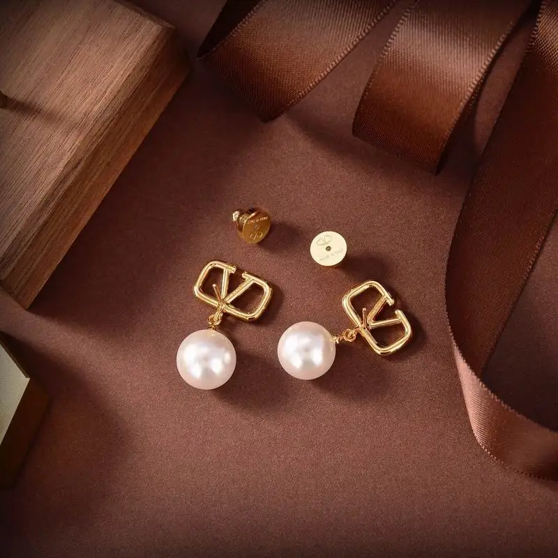 Valentino earring 11lyx25 (6)